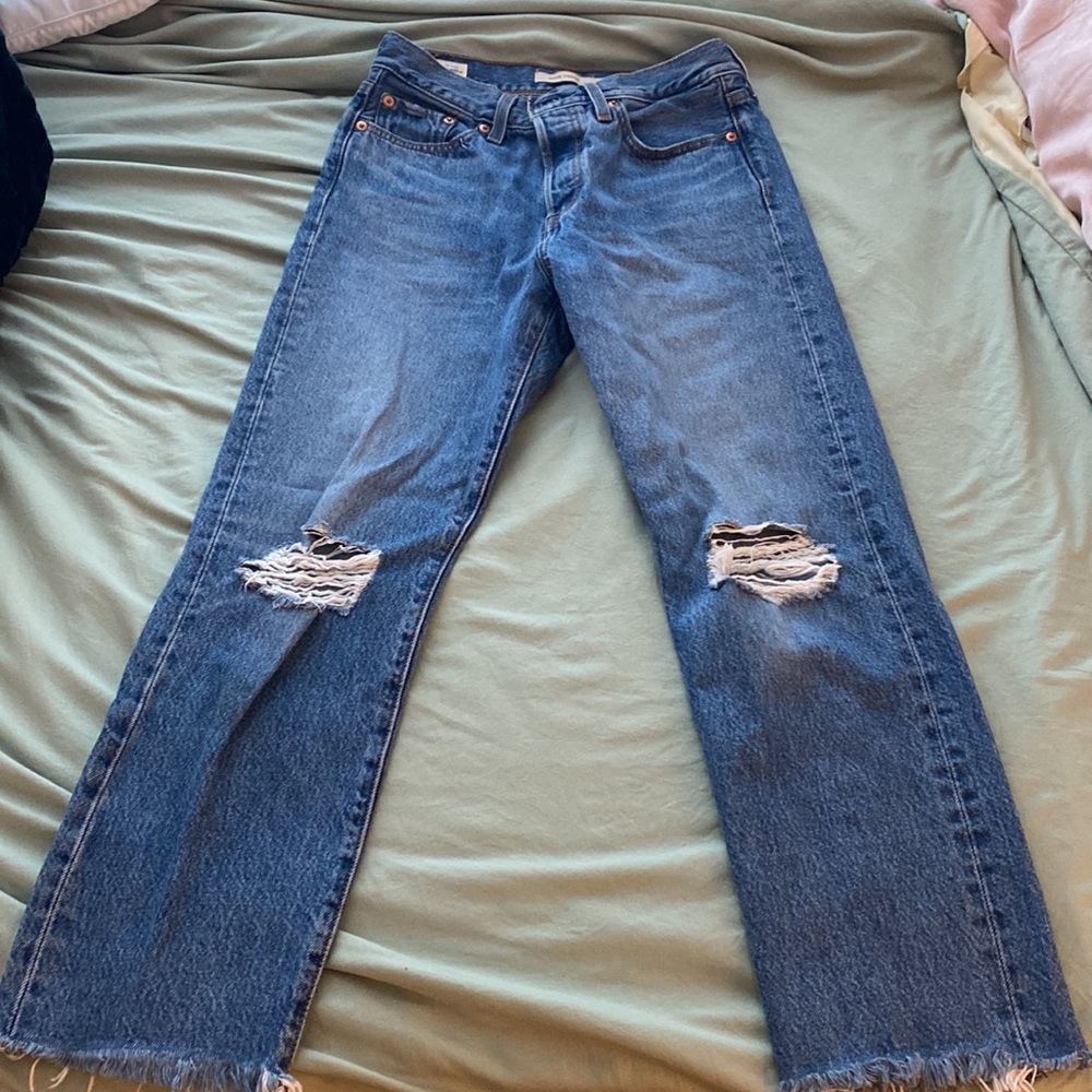 Levi’s wedgie straight cropped jeans